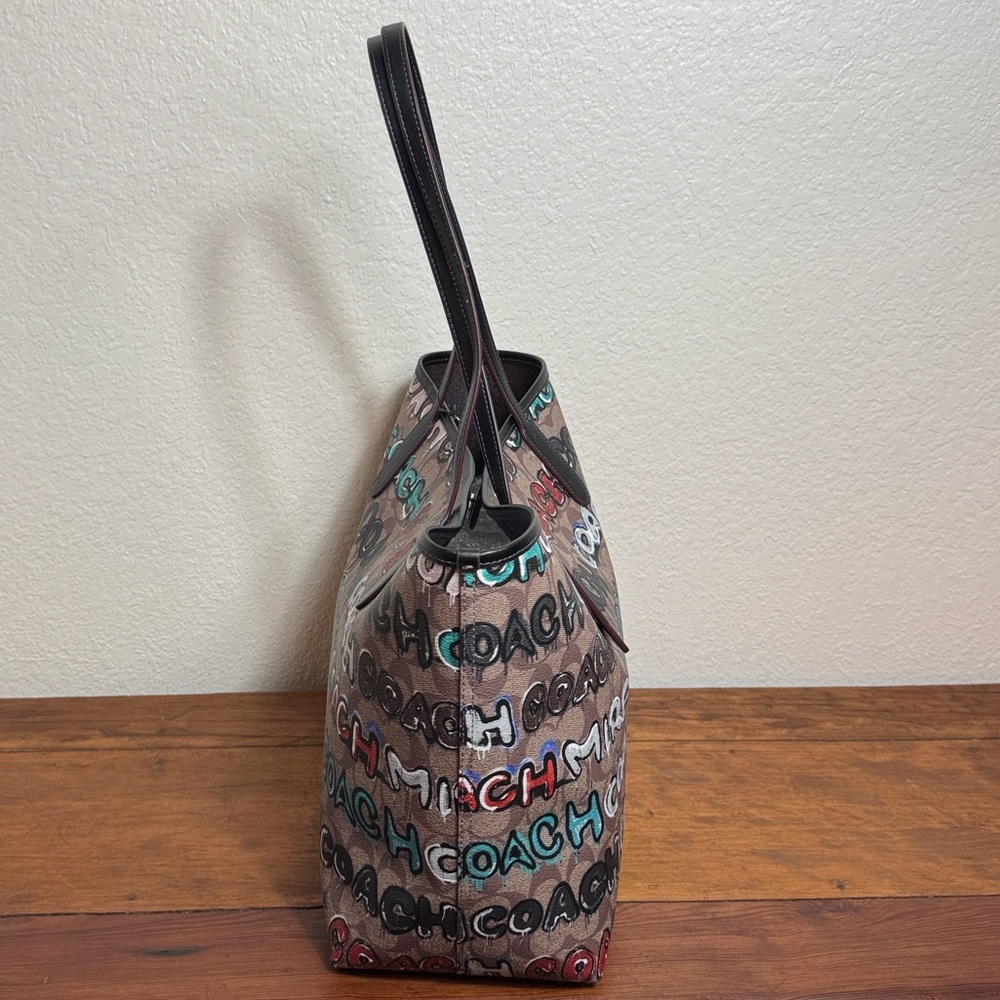Coach X Mint + Serf City  Multicolor In Canvas Signature  Tote Bag. - Picture 6 of 12